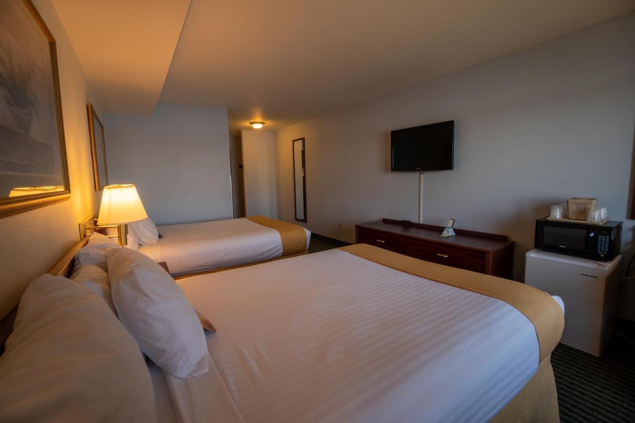 Clover Island Inn Кениуик Екстериор снимка
